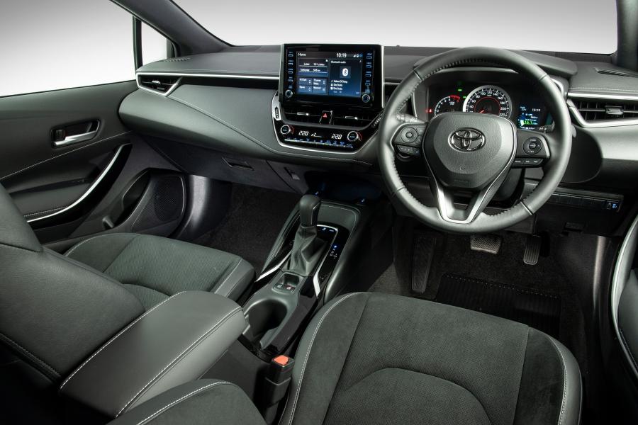Торпедо Toyota Corolla XR 2019 года  (ZA) (фото 18 из 40)